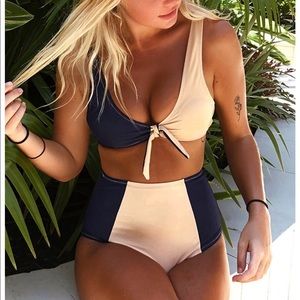NWT!! Cupshe lost in the dream high waist bikini